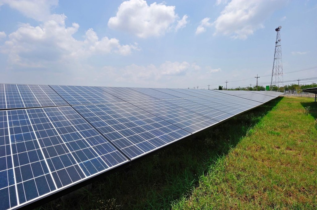 NAKORNRACHASRIMA, THAILAND - APRIL 21: solar farm  on April 21, 2011 in Nakornrachasrima, Thailand.